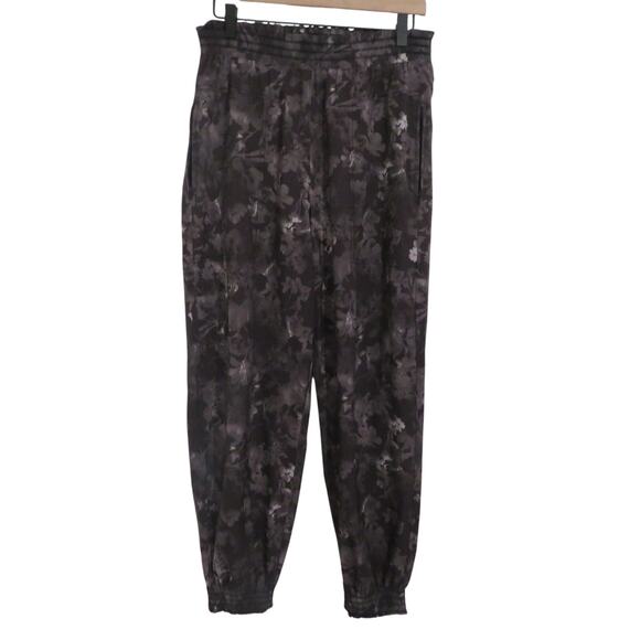 Athleta Womens Size 6 Lumen Floral Black Savannah Jogger Athleisure Pants - Picture 1 of 6